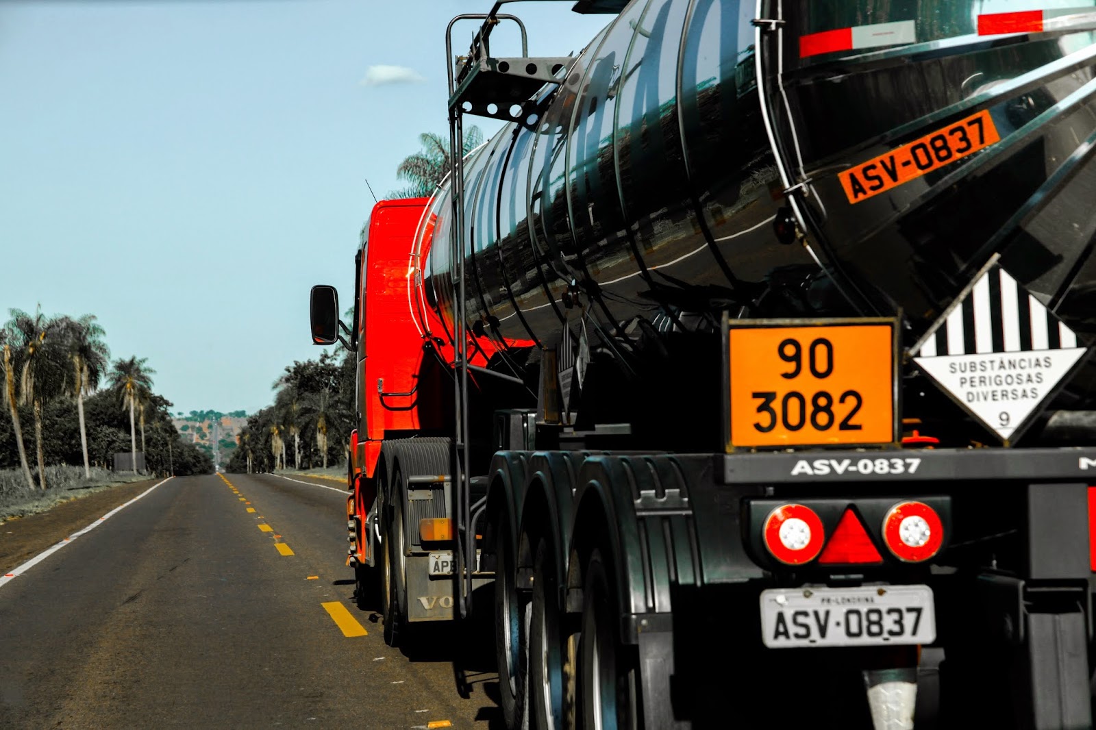 A importância do curso MOPP no transporte de cargas perigosas
